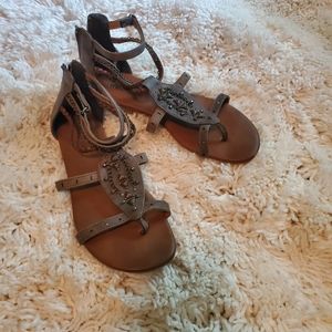 Sandals grayish green (olive)